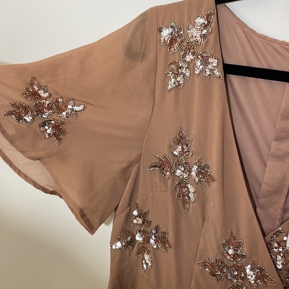 ASOS CURVE 14 Maya Deluxe embellished midi dress with contrast sequin - Picture 12 of 15